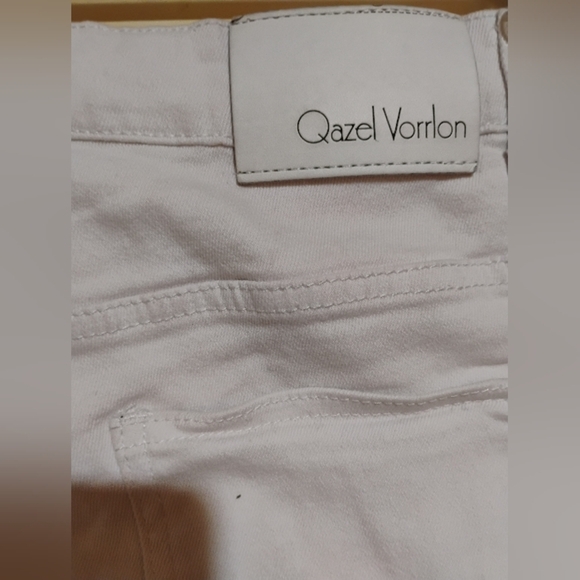 Qazel Vorrlon Size Small White Jeans Size 33 - Picture 5 of 7